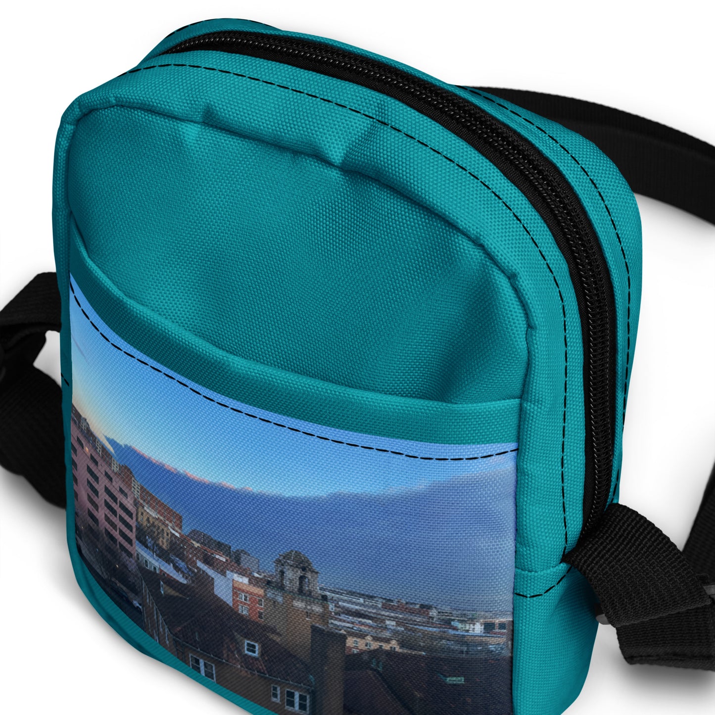 Utility crossbody bag