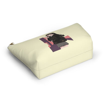 Pouch with T-bottom