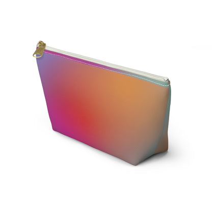 Pouch with T-bottom