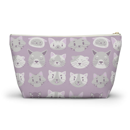 Pouch with T-bottom