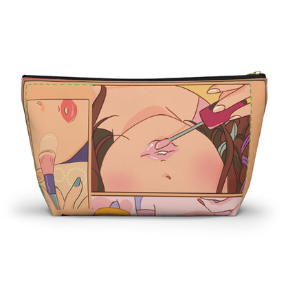 Pouch with T-bottom