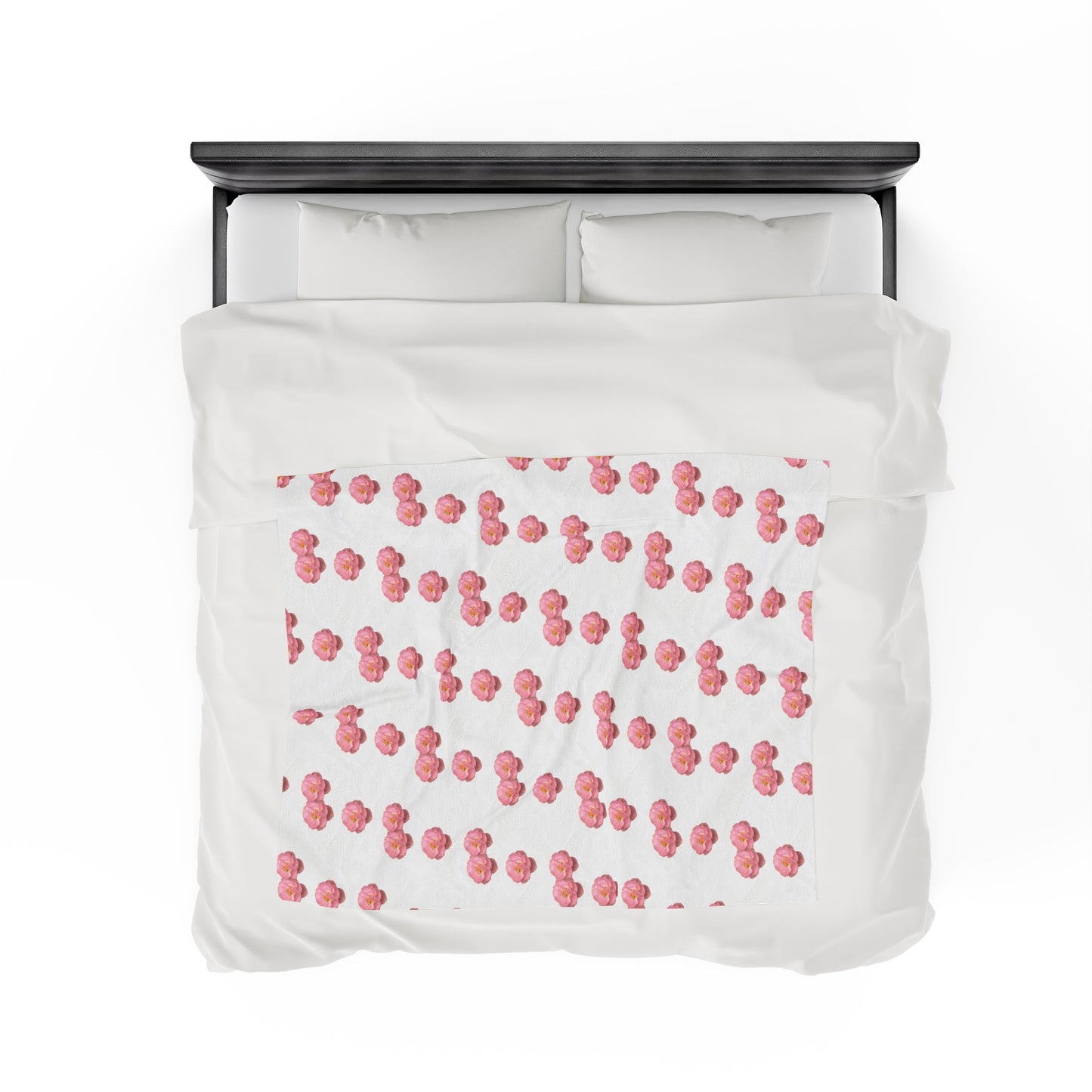 Blooming Pink Velveteen Plush Blanket