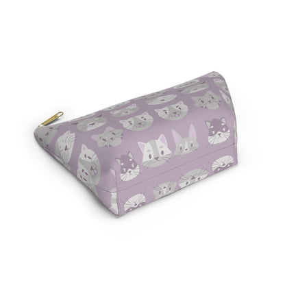 Pouch with T-bottom