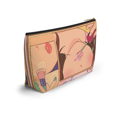 Pouch with T-bottom