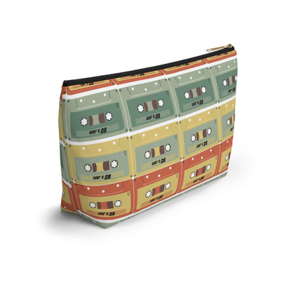 Pouch with T-bottom