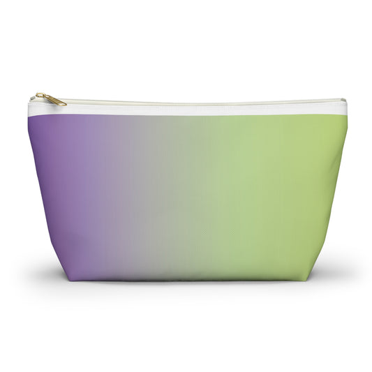 Pouch with T-bottom