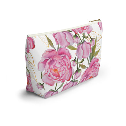 Pouch with T-bottom