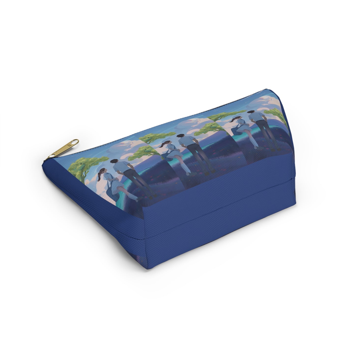 Pouch with T-bottom